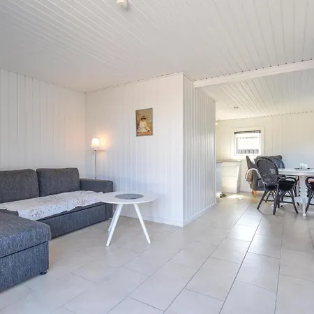 Nice In W/ 1 Bedrooms Hébergement de vacances *